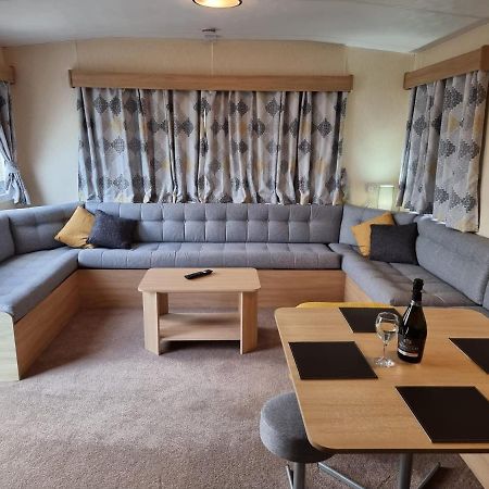 Hotel Elbry Heysham Esterno foto